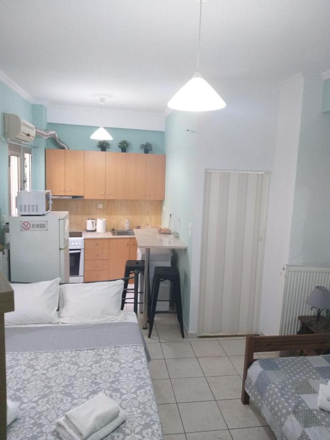 Practical Studio Next To The Subway, Train Station Apartment Athens Luaran gambar